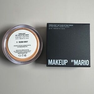 MAKEUP BY MARIO SurrealSkin Soft Blur Setting Powder in "Warm Honey" NEW IN BOX